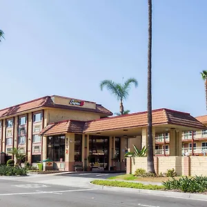 Super 8 By Wyndham Anaheim/disneyland Drive Anaheim